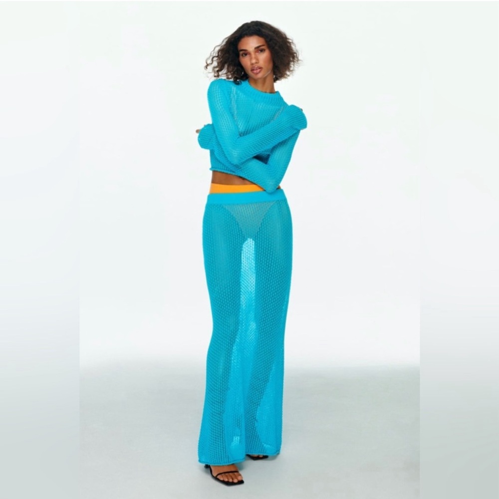 ZARA Turquoise knit set w/orange under garments S / M